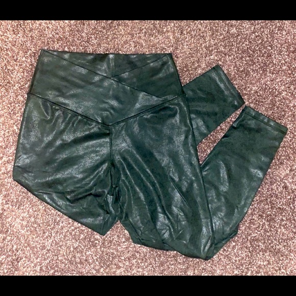 OFFLINE by Aerie shimmer leggings - Picture 1 of 4